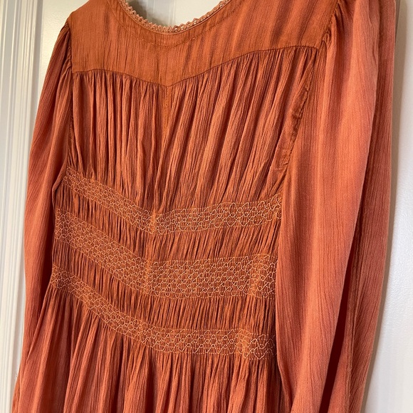 Free People Blue Bird Smocked Tunic Shirt Size Small - boho hippie festival - Picture 8 of 9